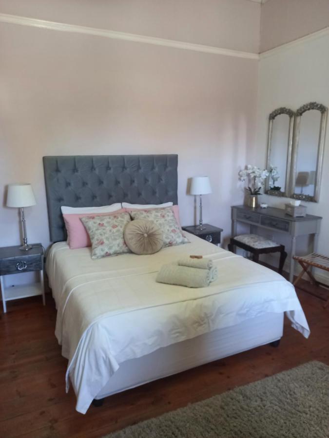 Carmel Villa B&B Or Self-Catering Calvinia Εξωτερικό φωτογραφία