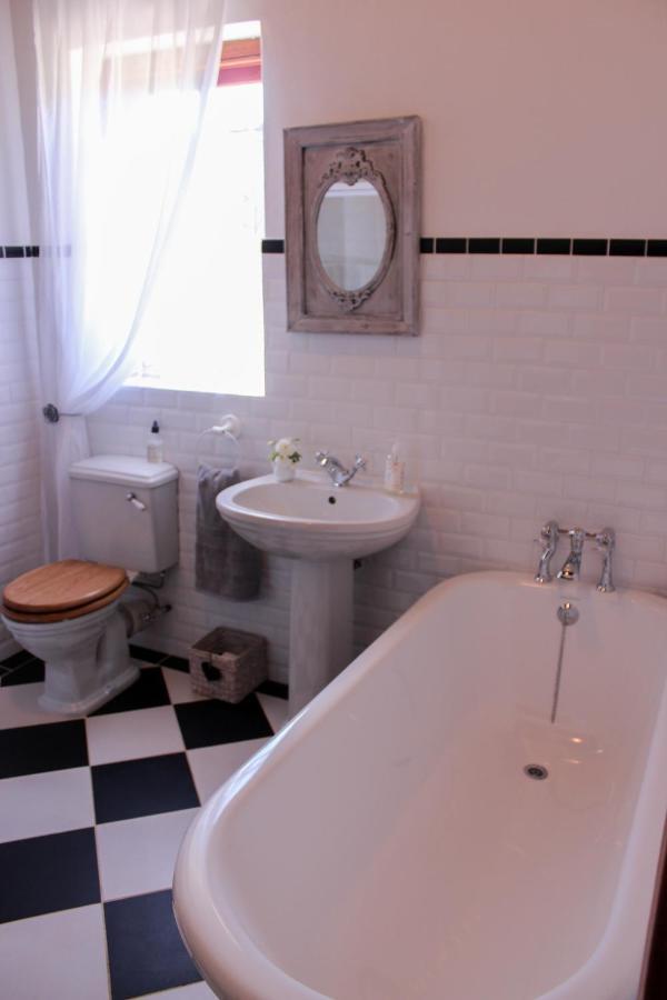 Carmel Villa B&B Or Self-Catering Calvinia Εξωτερικό φωτογραφία